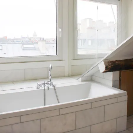 Appartamento In The Center Of The Marais - 120 M With Terrace